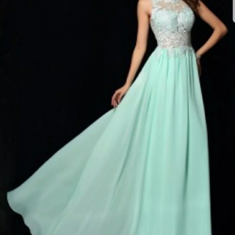 Ballgown size 10